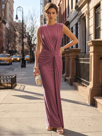 Stretch Mesh Sheath/Column Scoop Neck Floor-Length Formal Dresses with Ruched Waist