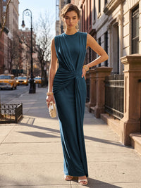Stretch Mesh Sheath/Column Scoop Neck Floor-Length Formal Dresses with Ruched Waist