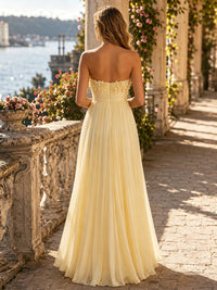 Chiffon A-Line/Princess Strapless Floor-Length Formal Dresses with 3D Flowers & Pleats