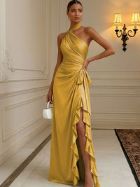 Chiffon Sheath/Column Halter Floor-Length Formal Dresses with Ruffles & Ruched Waist