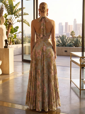 Jacquard A-Line/Princess Halter Floor-Length Formal Dresses with Pleats