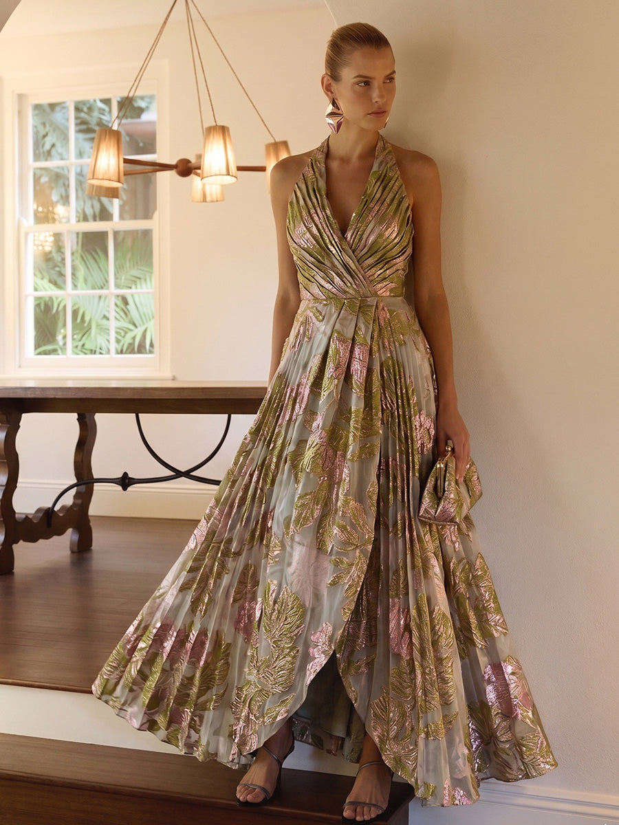 Jacquard A-Line/Princess Halter Floor-Length Formal Dresses with Pleats