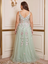 A-Line/Princess Spaghetti Straps Tulle Floor-Length Plus Size Formal Dresses with Floral Embroidery & Pleats