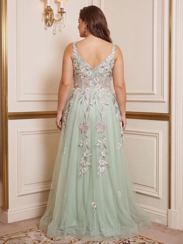A-Line/Princess Spaghetti Straps Tulle Floor-Length Plus Size Formal Dresses with Floral Embroidery & Pleats