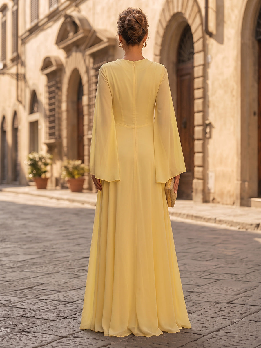 A-Line/Princess Scoop Neck Chiffon Maxi Formal Dresses with Slit
