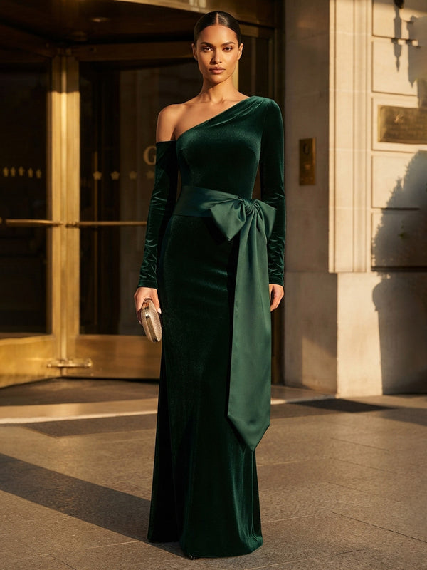 Sheath/Column Off Shoulder Velvet Maxi Formal Dresses with Bow