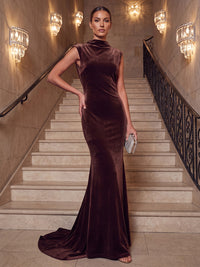 Mermaid/Trumpet High Neck Velvet Maxi Formal Dresses with Sweep Train