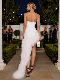 Mermaid/Trumpet Strapless Stretch Jersey Short Formal Dresses with Feather Trim