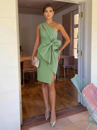 Sheath/Column Elegant Cocktail Dresses One Shoulder Satin Short-Length with Bowknot Waist