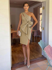 Sheath/Column Elegant Cocktail Dresses One Shoulder Satin Short-Length with Bowknot Waist