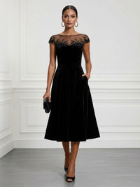 Satin A-Line/Princess Scoop Neck Tea-Length Cocktail Dresses with Pockets