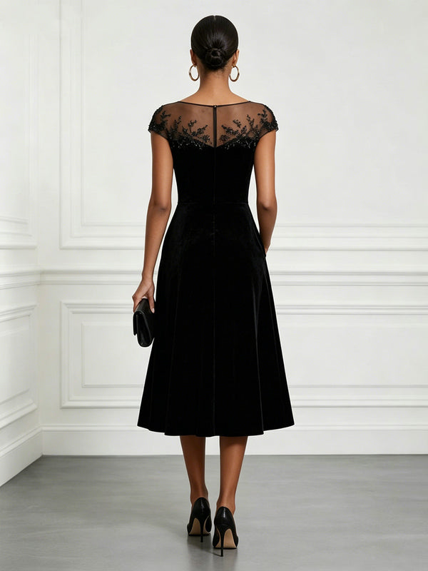 Satin A-Line/Princess Scoop Neck Tea-Length Cocktail Dresses with Pockets