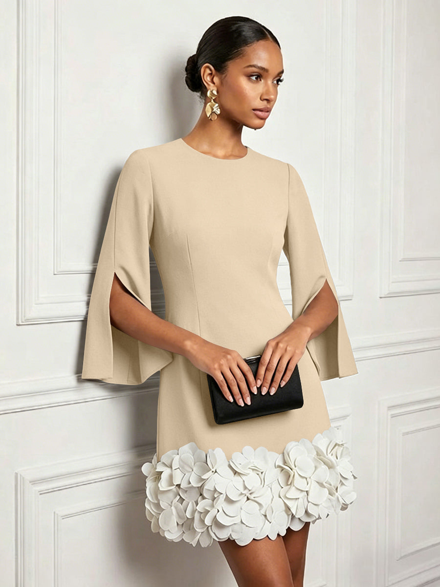 Chiffon Sheath/Column Scoop Neck Short-Length Cocktail Dresses with 3D Flowers