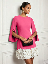 Chiffon Sheath/Column Scoop Neck Short-Length Cocktail Dresses with 3D Flowers