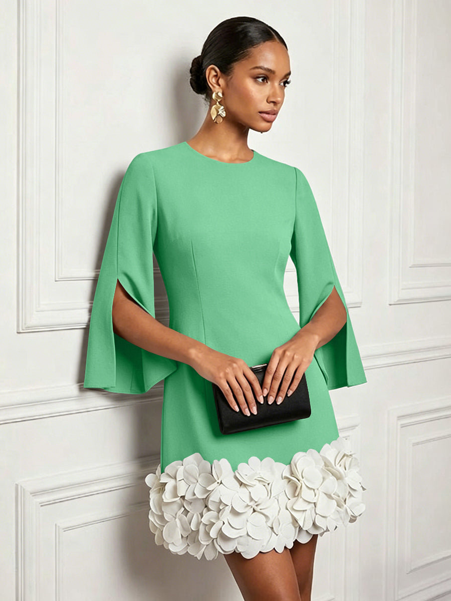 Chiffon Sheath/Column Scoop Neck Short-Length Cocktail Dresses with 3D Flowers