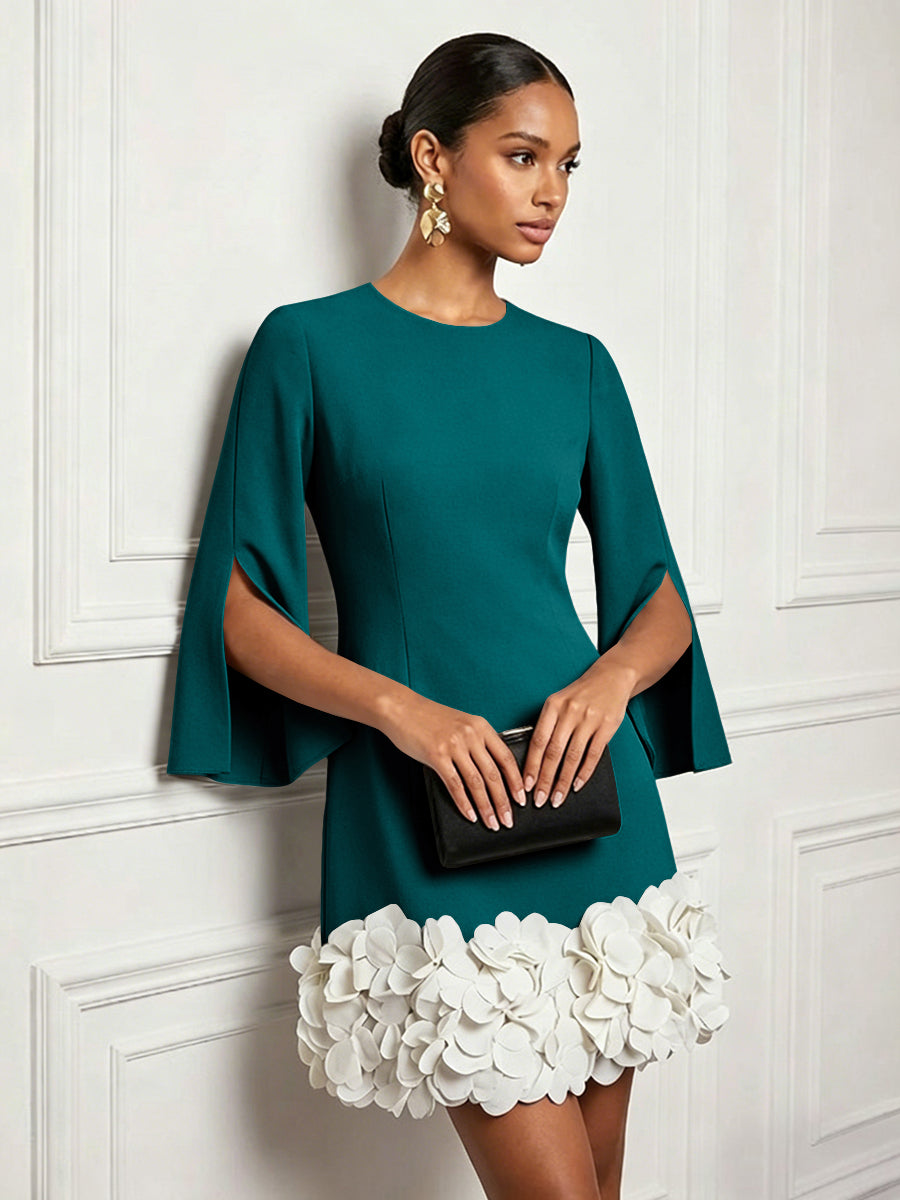Chiffon Sheath/Column Scoop Neck Short-Length Cocktail Dresses with 3D Flowers