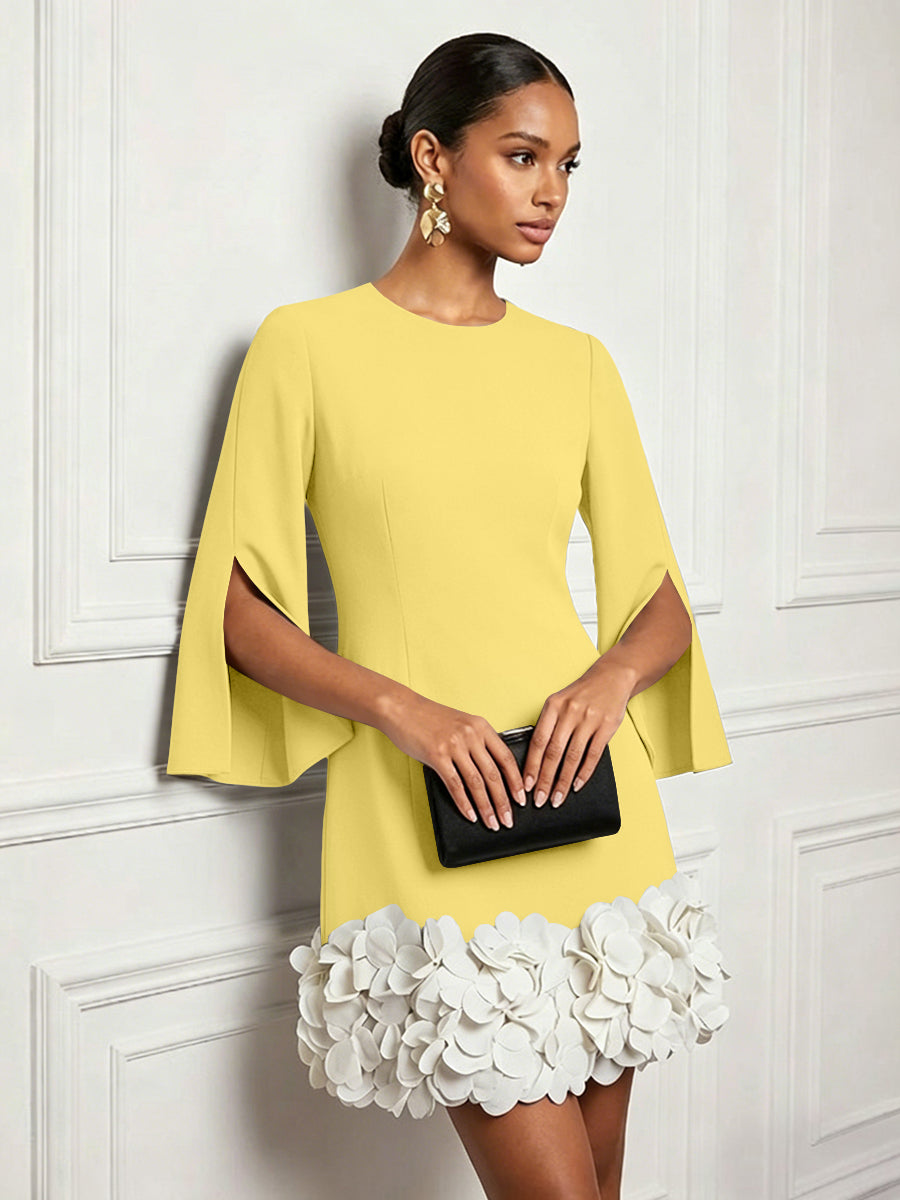 Chiffon Sheath/Column Scoop Neck Short-Length Cocktail Dresses with 3D Flowers