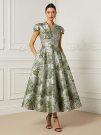 Jacquard A-Line/Princess V-Neck Floor-Length Cocktail Dresses with Pockets