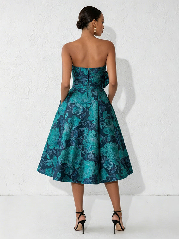 Jacquard A-Line/Princess Strapless Tea-Length Cocktail Dresses with Pockets