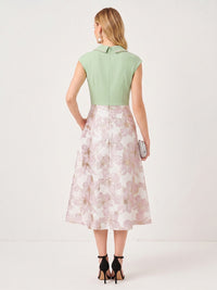Jacquard A-Line/Princess V-Neck Tea-Length Cocktail Dresses with Pockets