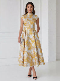 Floral Print A-Line/Princess Scoop Neck Tea-Length Cocktail Dresses with Pockets