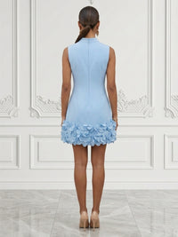 Satin Bodycon Scoop Neck Short Cocktail Dresses with 3D Flowers