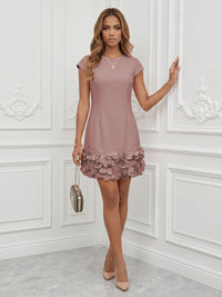 Satin Bodycon Scoop Neck Short Cocktail Dresses with 3D Flowers