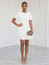 Satin Bodycon Scoop Neck Short Cocktail Dresses with 3D Flowers