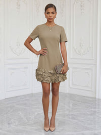 Satin Bodycon Scoop Neck Short Cocktail Dresses with 3D Flowers