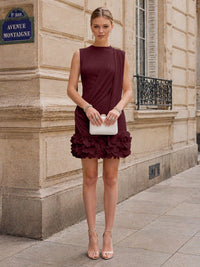 Chiffon Bodycon Scoop Neck Short Cocktail Dresses with 3D Flowers & Ruched Waist