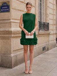 Chiffon Bodycon Scoop Neck Short Cocktail Dresses with 3D Flowers & Ruched Waist