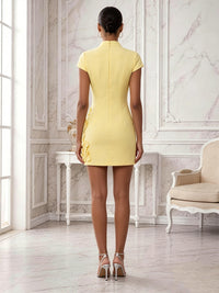 Stretch Mesh Bodycon V-Neck Short Cocktail Dresses with 3D Flowers