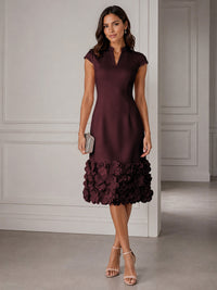 Stretch Mesh Sheath/Column V-Neck Midi-Length Cocktail Dresses with 3D Flowers