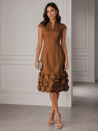 Stretch Mesh Sheath/Column V-Neck Midi-Length Cocktail Dresses with 3D Flowers