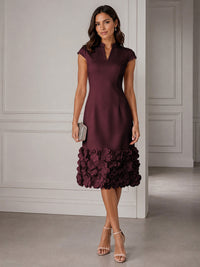 Stretch Mesh Sheath/Column V-Neck Midi-Length Cocktail Dresses with 3D Flowers