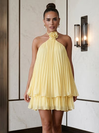 Chiffon A-Line/Princess Halter Short Cocktail Dresses with Pleats