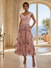Floral Embroidery A-Line/Princess V-Neck Tea-Length Cocktail Dresses with Ruched Bodice