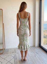 Jacquard Mermaid/Trumpet Spaghetti Straps Tea-Length Cocktail Dresses with Tiered Layers & Ruffles