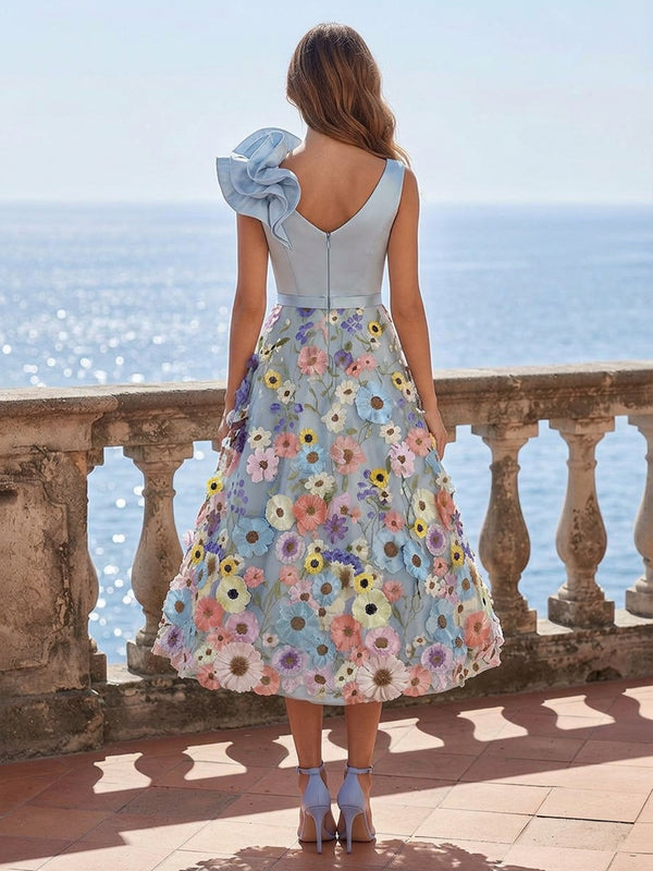 Lace Embroidery A-Line/Princess V-Neck Tea-Length Cocktail Dresses with Ruffles