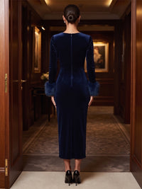 Sheath/Column Scoop Neck Velvet Tea-Length Cocktail Dresses with Fluffy Feather Trim Cuffs
