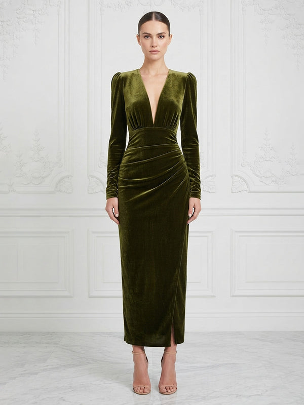 Sheath/Column V-Neck Velvet Tea-Length Cocktail Dresses with Ruched Waist