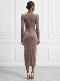 Sheath/Column Cowl Neck Velvet Tea-Length Cocktail Dresses with Ruched Waist