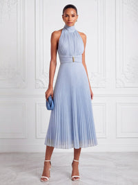 A-Line/Princess Halter Chiffon Tea-Length Cocktail Dresses with Pleats