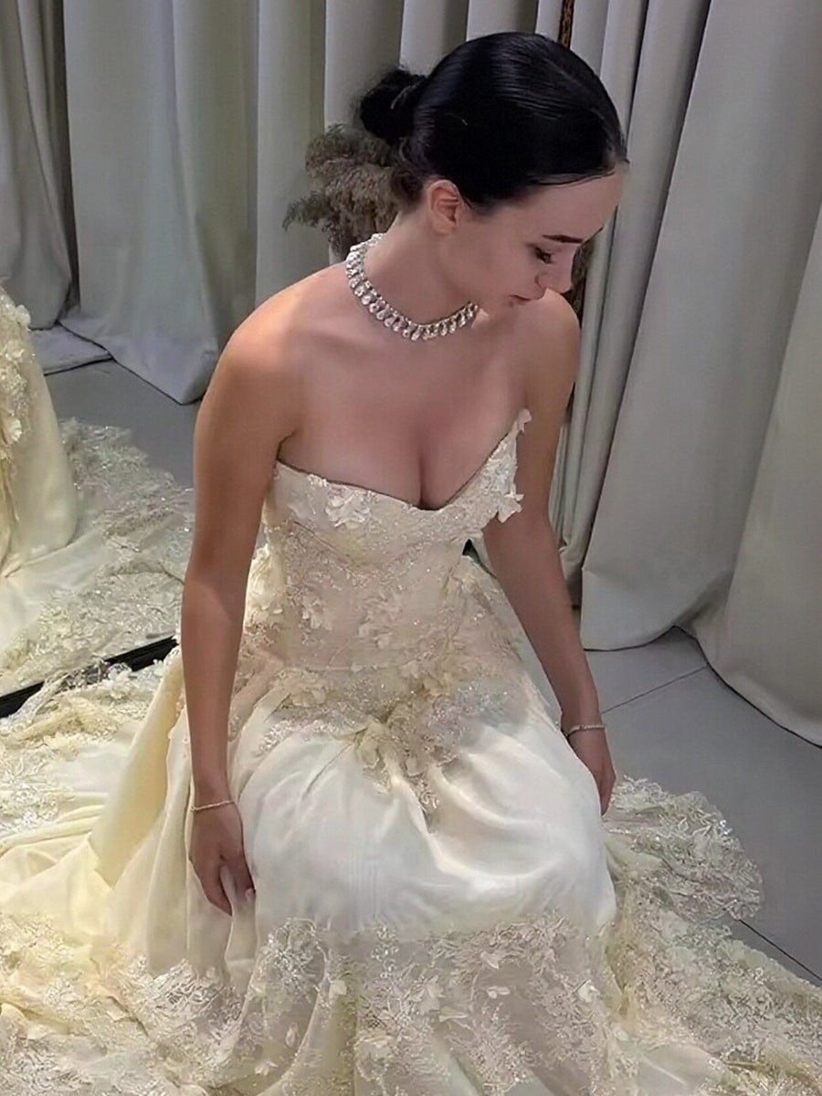 Strapless Sweetheart A-Line Floor-Length Evening Dresses with Appliques