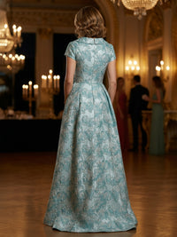 Floral Jacquard A-Line V-Neck Short Sleeve Maxi Mother of the Bride Dresses with 3D Flower