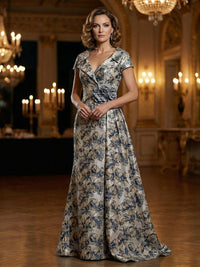 Floral Jacquard A-Line V-Neck Short Sleeve Maxi Mother of the Bride Dresses with 3D Flower