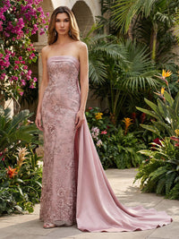 Sheath Lace Appliques Strapless Maxi Evening Dresses with Satin Sweep Train