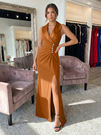 Sheath/Column Satin Halter Tuxedo Lapel V-Neck Evening Dresses Maxi Ruched Waist Formal Gowns with High Slit