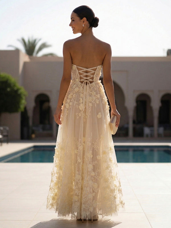 Elegant A-Line Strapless Lace Appliques Evening Dresses for Women