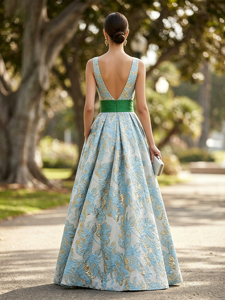 Jacquard A-Line/Princess V-Neck Floor-Length Evening Dresses with Pockets